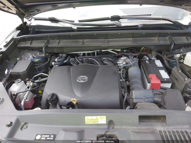 5TDLZRBH1NS180040 Toyota 2gr-fks