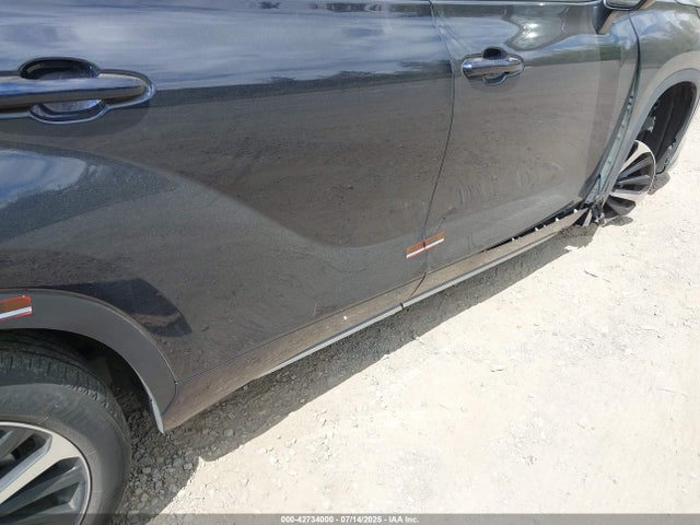 5TDLZRBH1NS180040 Toyota 2gr-fks