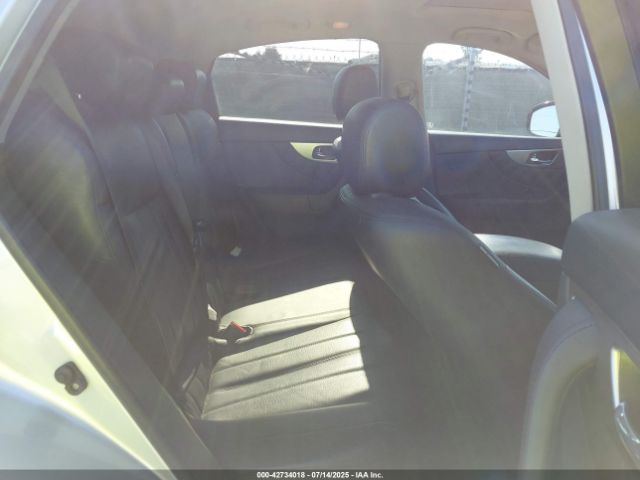 2016 INFINITI QX70 JN8CS1MWXGM752064 Photo 7