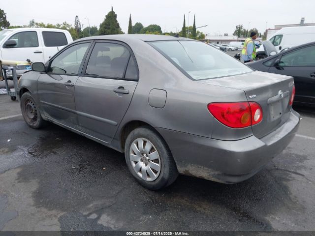 2004 TOYOTA COROLLA 1NXBR32E44Z263062 Photo 2