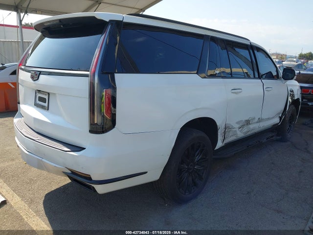 2022 CADILLAC ESCALADE 1GYS4JKL0NR110246 Photo 3