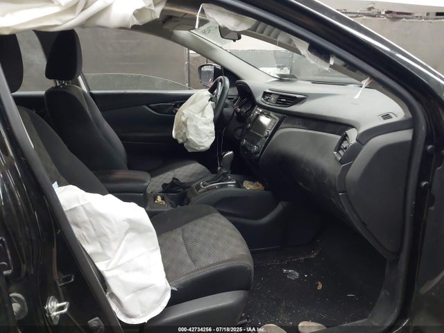 JN1BJ1CR9KW344032 Nissan ROGUE SPORT