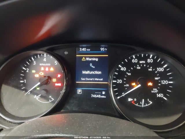 JN1BJ1CR9KW344032 Nissan ROGUE SPORT
