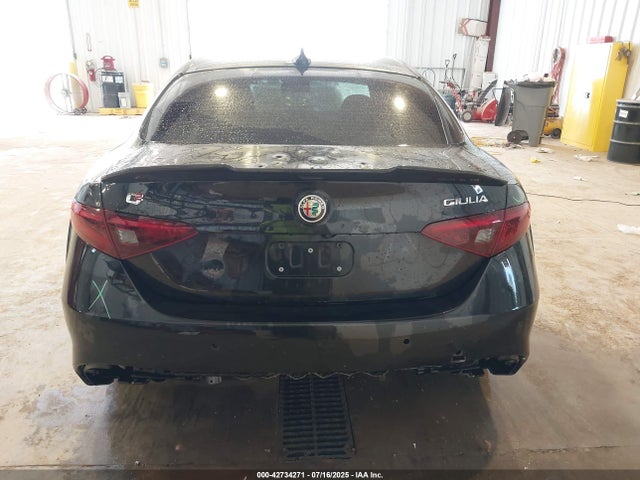 Alfa Romeo giulia (952) 2018 ZARFAECNXJ7580979 Image 16