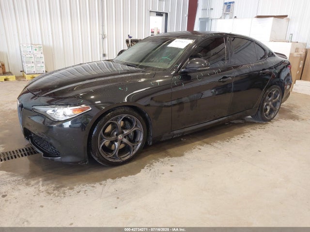 Alfa Romeo giulia (952) 2018 ZARFAECNXJ7580979 Image 2