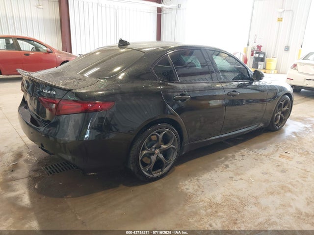 Alfa Romeo giulia (952) 2018 ZARFAECNXJ7580979 Image 4