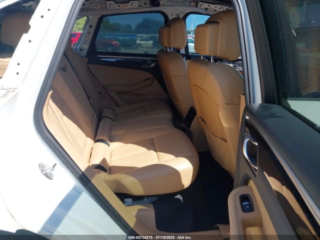 2018 PORSCHE MACAN WP1AB2A53JLB37887 Photo 7