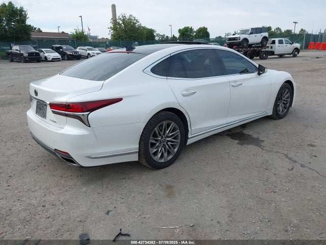 JTHB51FF8J5001704 Lexus v35a-fts