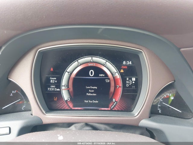 JTHB51FF8J5001704 Lexus v35a-fts