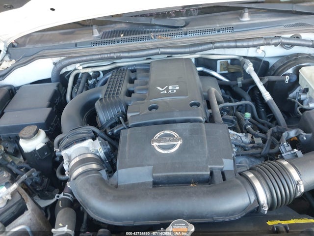 1N6AD0ER0GN726550 Nissan 2016