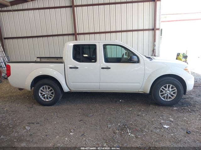 1N6AD0ER0GN726550 Nissan 2016