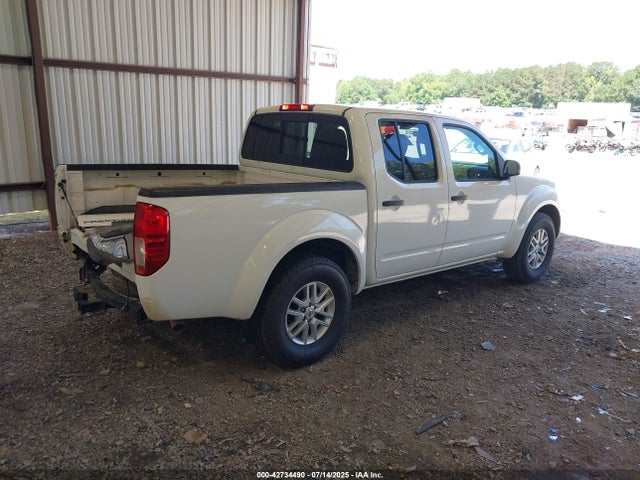 1N6AD0ER0GN726550 Nissan 2016