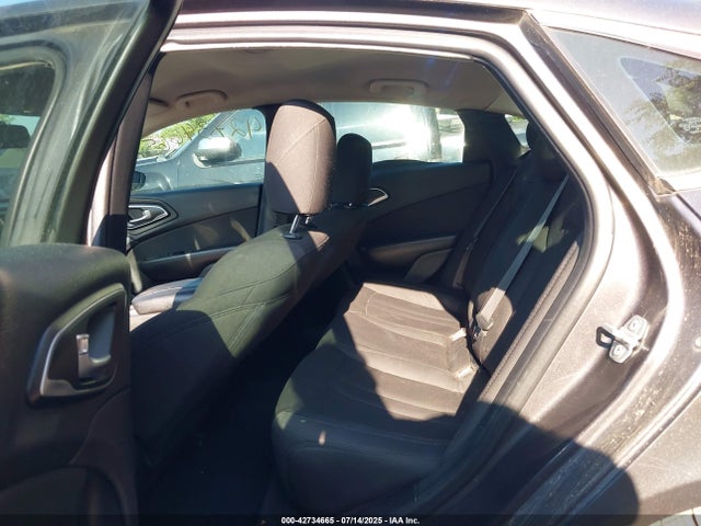 1C3CCCAB1FN597746 Chrysler 200