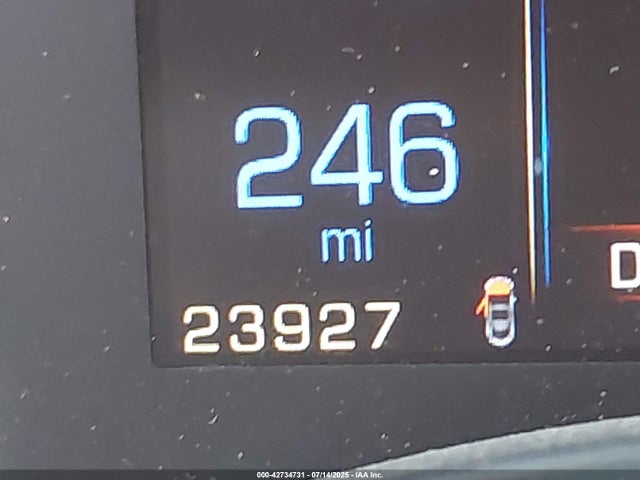 1G6AH1R31F0110132 Cadillac lfx