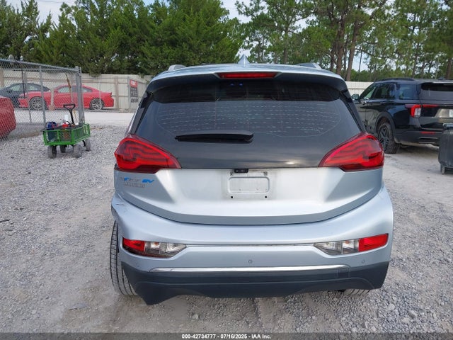 1G1FX6S05H4184600 Chevrolet 2017