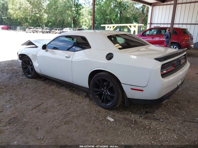 Dodge Challenger 2017 2C3CDZAG8HH532142 Image 3
