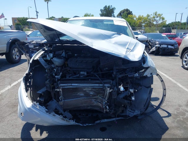 Volkswagen 2018 2018 3VV2B7AX5JM195374 Image 13