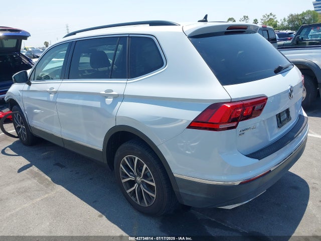 Volkswagen 2018 2018 3VV2B7AX5JM195374 Image 3