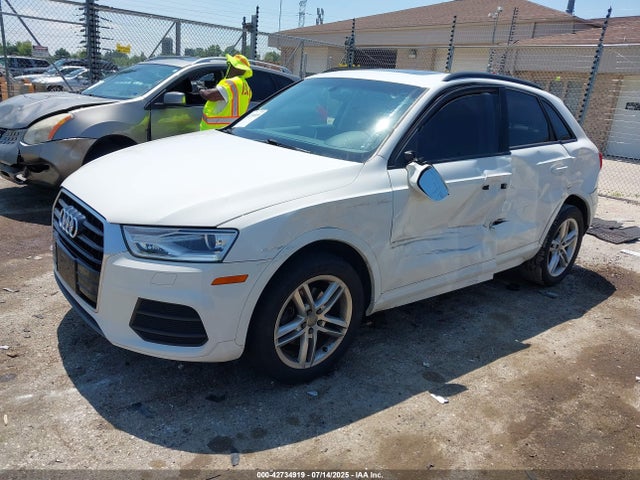 2017 AUDI Q3 WA1BCCFS7HR009192 Photo 1