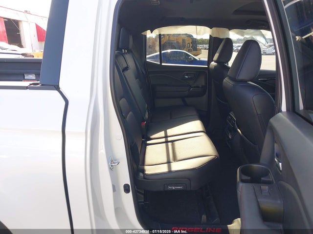 Honda j35y6 2024 5FPYK3F86RB024708 Image 8