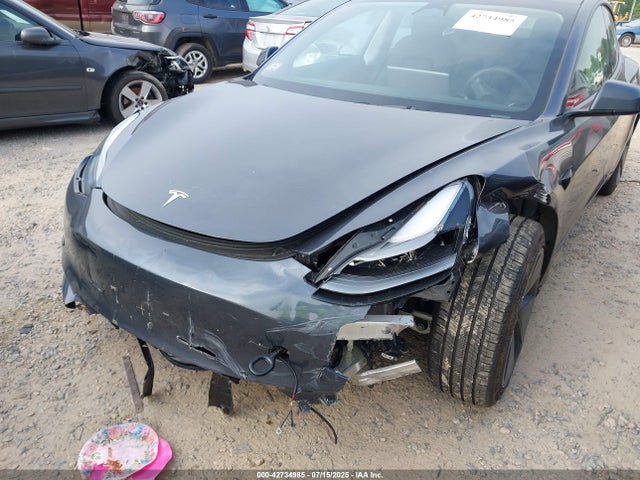 2023 TESLA MODEL 3 5YJ3E1EA5PF511785 Photo 5