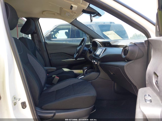 Nissan 2020 2020 3N1CP5BV4LL501210 Image 5