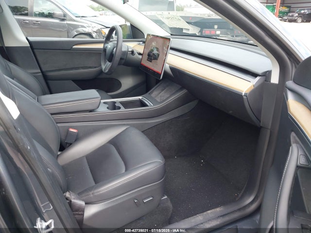 2022 TESLA MODEL Y 7SAYGDEE5NA015449 Photo 4