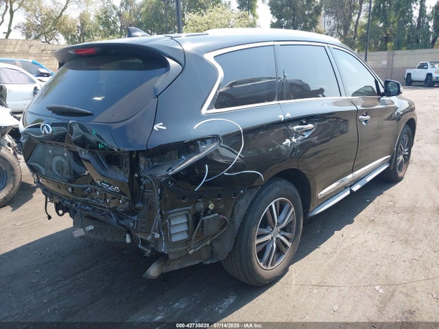 5N1DL0MM3HC542771 Infiniti 2017