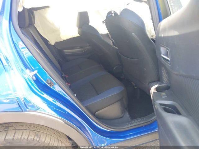 JTNKHMBX5M1118480 Toyota C-HR XLE