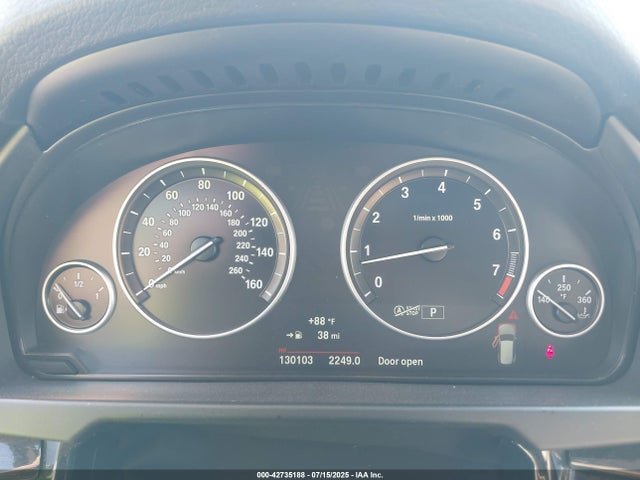 Продажа на аукционе авто 2015 Bmw X5 Xdrive35i, vin: 5UXKR0C55F0K56311, номер лота: 42735188