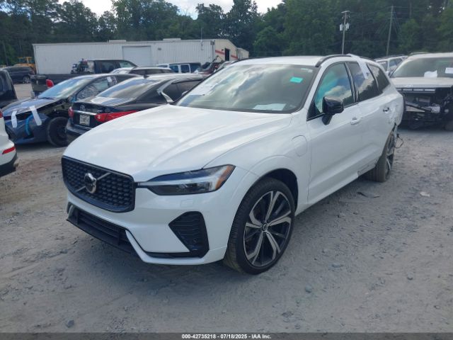 2022 VOLVO XC60 RECHARGE PLUG-IN HYBRID YV4BR0DM3N1910090 Photo 1