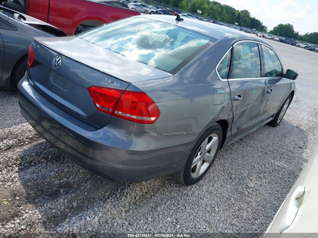 Aukcja sprzedaży 2014 Volkswagen Passat 1.8t Se, vin: 1VWBS7A37EC071025, numer aukcji: 42735221