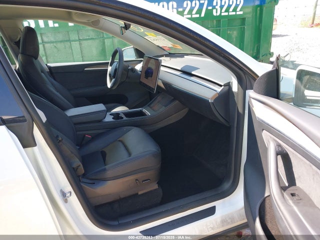 2022 TESLA MODEL Y 7SAYGDEE0NA018498 Photo 4