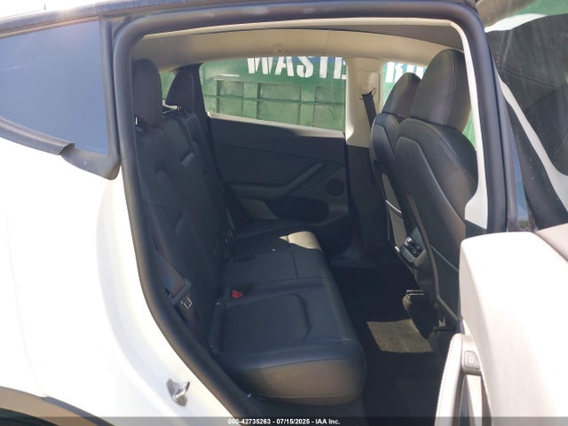 2022 TESLA MODEL Y 7SAYGDEE0NA018498 Photo 7