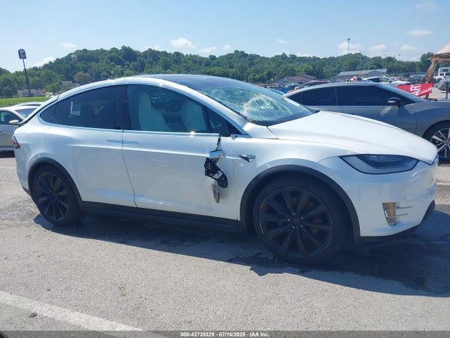 5YJXCBE24LF231730 Tesla MODEL X