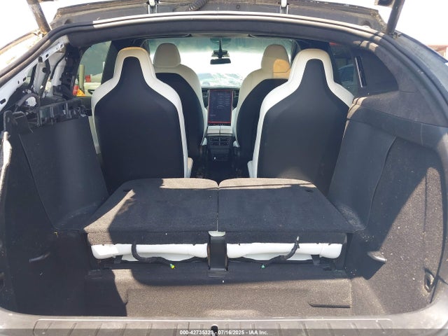 5YJXCBE24LF231730 Tesla MODEL X