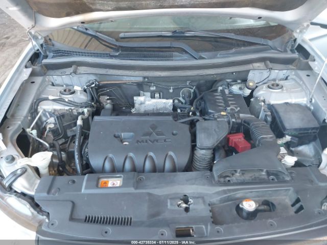 2014 MITSUBISHI OUTLANDER JA4AD3A31EZ007605 Photo 9
