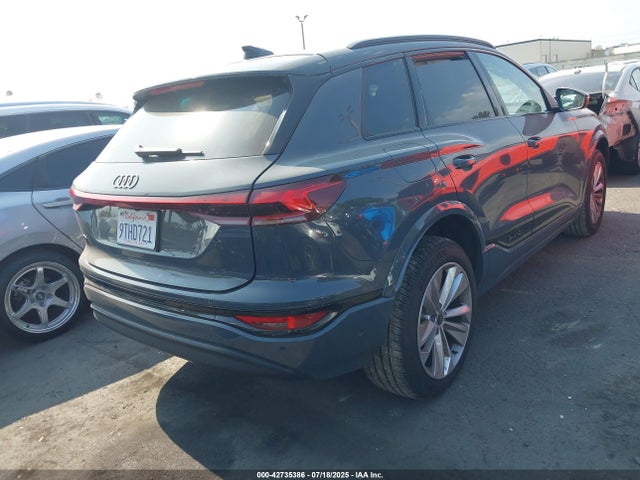2025 AUDI Q6 E-TRON WA112BGF5SA018747 Photo 3