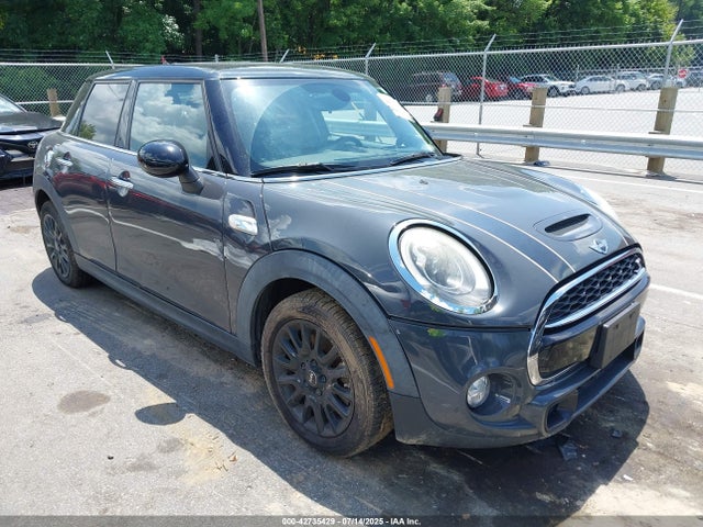 2018 MINI HARDTOP WMWXU3C54J2F50707 Photo 0
