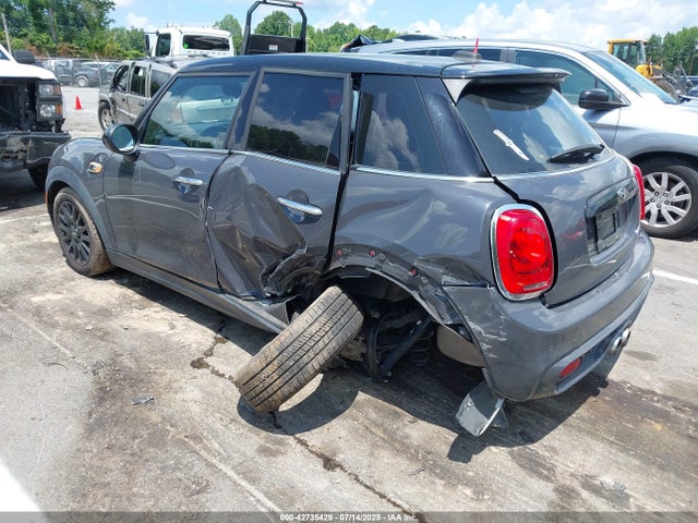 2018 MINI HARDTOP WMWXU3C54J2F50707 Photo 2