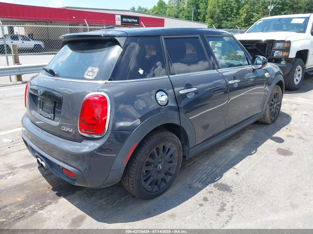 2018 MINI HARDTOP WMWXU3C54J2F50707 Photo 3