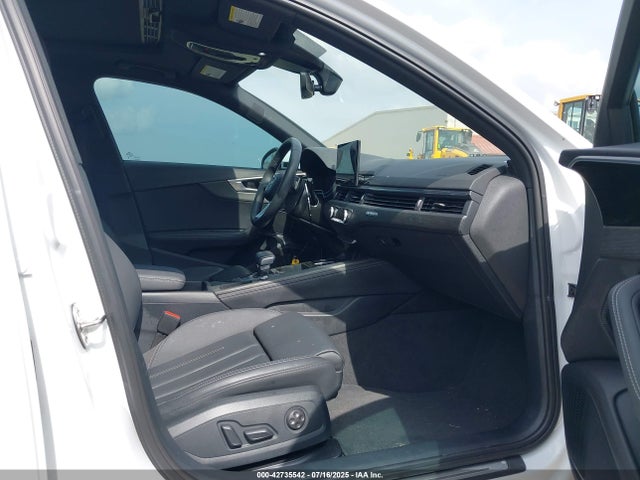 2024 AUDI A4 WAUEAAF46RN002609 Photo 4