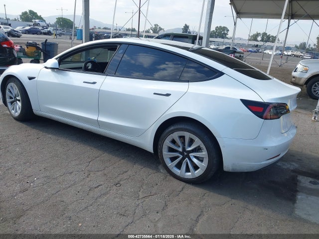 2022 TESLA MODEL 3 5YJ3E1EB1NF143580 Photo 2