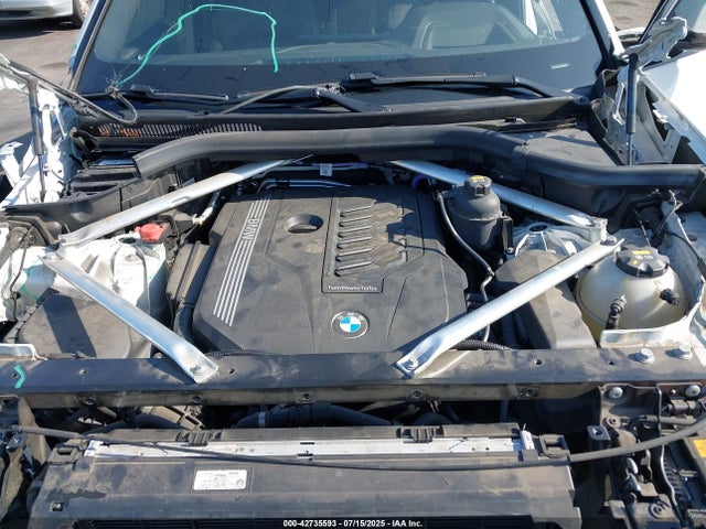 5UXCR6C09M9F40404 BMW X5