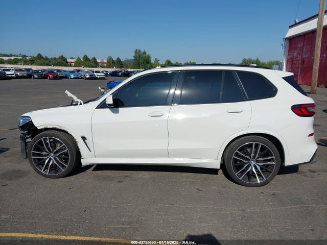 5UXCR6C09M9F40404 BMW X5