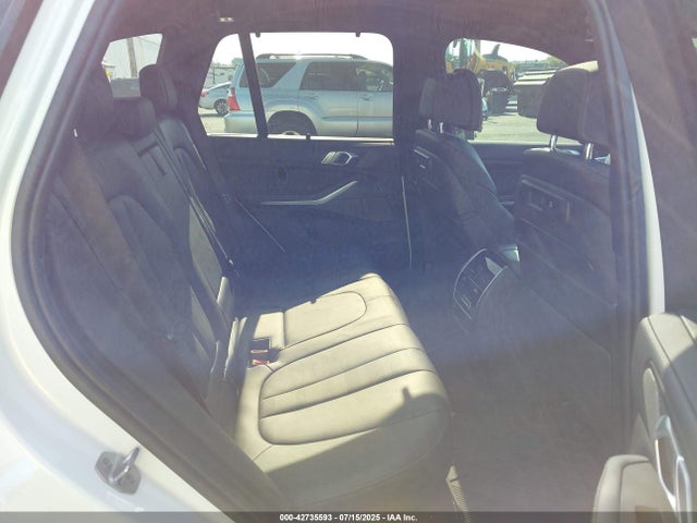 5UXCR6C09M9F40404 BMW X5