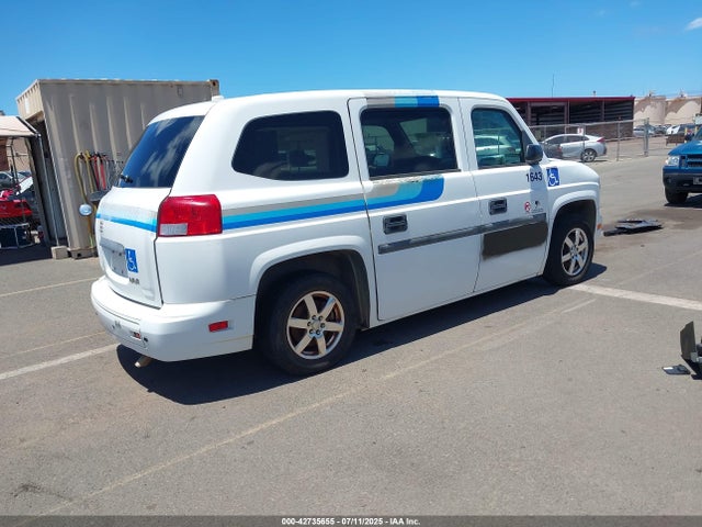 57WMD2C6XGM100350 Mobilityventure V6 Gasoline, 3.7 Liters, 275 Hp