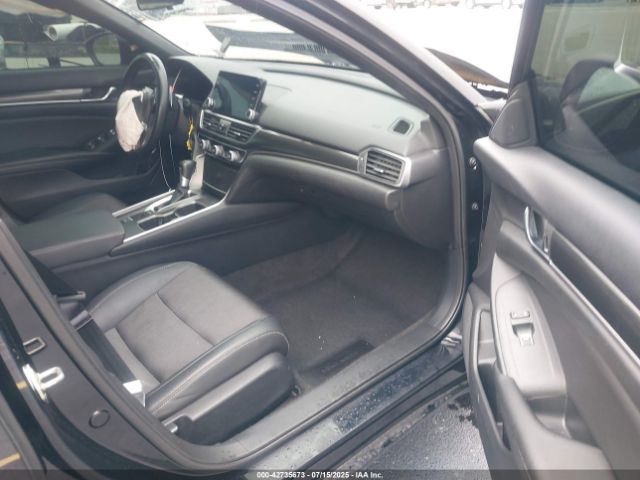 2019 HONDA ACCORD 1HGCV1F34KA029747 Photo 4