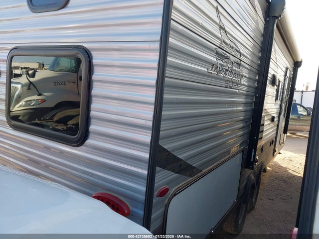 1UJBJ0BM8L17N0458 Jayco Jayco