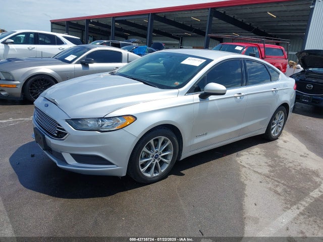 Ford 2.0l 4v atk hev 2017 3FA6P0LU0HR380883 Image 2